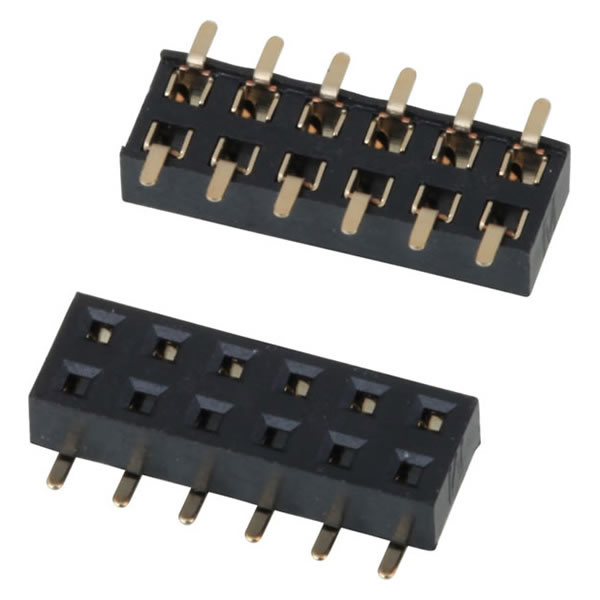 Utilisation des connecteurs électroniques à broches et à douilles.